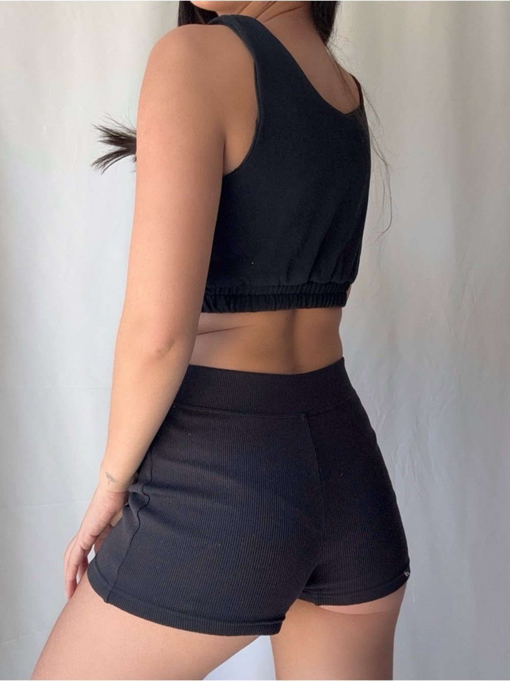 Nike Black Crop Top - Picture 3 of 3